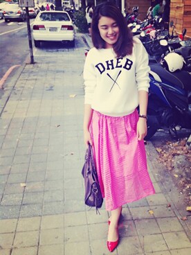 Ivyアィビーさんのコーディネート