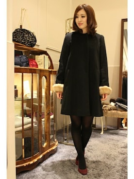 「La TOTALITE（ラトータリテ）のアイテム（ポンチョ）」を使った、La TOTALITE Yuurakutyouさん（レディース・164cm）の冬コーディネート