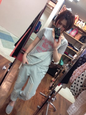 「店頭コーデ」｜「アイテム（サロペット/オーバーオール）」を使った、なみへいさん（レディース・159cm）の春コーディネート