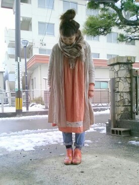「バレンタインデートスタイル」｜「アイテム（レインシューズ）」を使った、mocoさん（レディース・167cm）の冬コーディネート