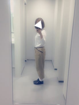 「earth music&ecology（アースミュージックアンドエコロジー）のアイテム（バレエシューズ、ブラック系）」を使った、CHOOOooooさん（レディース・153cm）の秋コーディネート