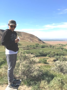 Sam Al Salさんのコーディネート