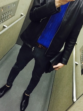 「Yves Saint Laurent（イヴサンローラン）のアイテム（クラッチバッグ）」を使った、Naomitsu.Fさん（メンズ・180cm）の春コーディネート
