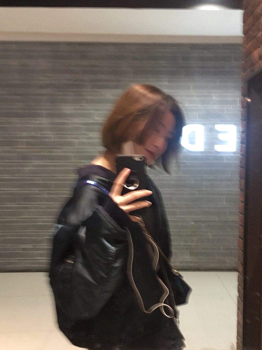 Vivienne Westwoodのスタジャンを使った人気ファッション