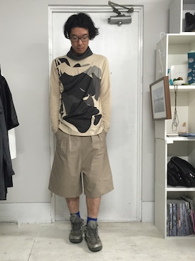 「SHUTTLE（シャトル）のアイテム」を使った、SONARさん（メンズ・180cm）の秋コーディネート
