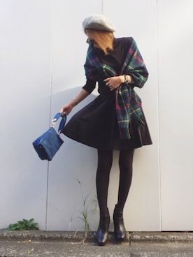 「abcdevol（エービーシーディーイーボル）のアイテム（ブーツ）」を使った、manaさん（レディース・156cm）の秋コーディネート