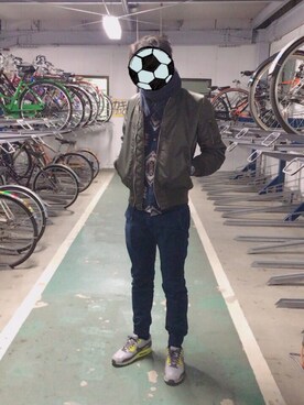 「AIR MAX」｜「アイテム（その他アウター）」を使った、atsukiさん（メンズ・181cm）の秋コーディネート