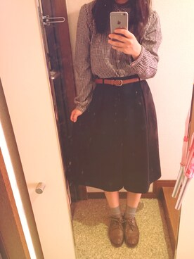 「GU（ジーユー）のアイテム（その他パンツ、ブルー系）」を使った、みんこさん（レディース）の秋コーディネート