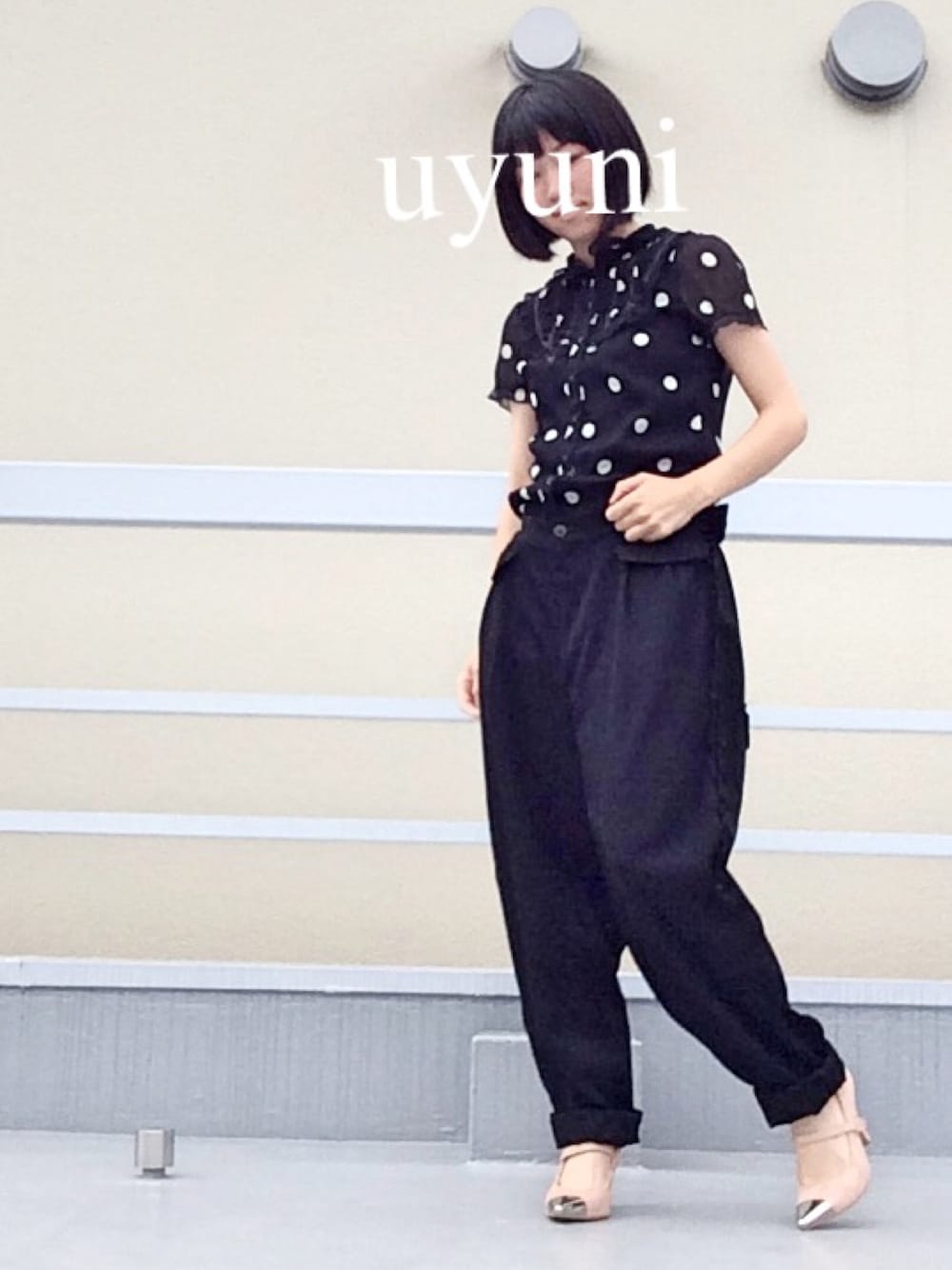 「ブラック、addict、YOJI YAMAMOTO、H&M、FRAY I.D、ドット、モード」｜「H&Mのアイテム（シャツ/ブラウス、ブラック系）」を使った、ｕｙｕｎｉさん（レディース・150cm）の夏コーディネートの1枚目の写真