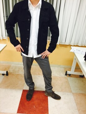 「学校」｜「アイテム（デニムジャケット）」を使った、もろけんさん（メンズ・173cm）の秋コーディネート