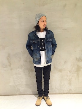 「JACKROSE（ジャックローズ）のハイパーストレッチ立体加工カラーパンツ（デニムパンツ）」を使った、JACKROSE横浜さん（メンズ・172cm）の秋コーディネート