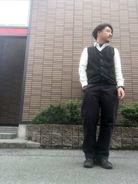 「NITEKLUB（ナイトクラブ）のアイテム」を使った、enomonさん（メンズ・174cm）の秋コーディネート