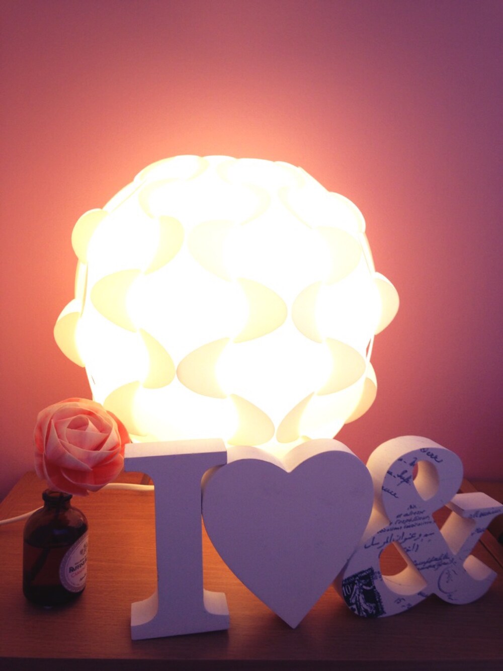 「照明、IKEA」｜「IKEAのアイテム（照明、ホワイト系）」を使った、部屋と時々わたし、megさん（レディース・152cm）の秋コーディネートの1枚目の写真