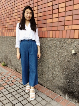 顏維伶さんのコーディネート