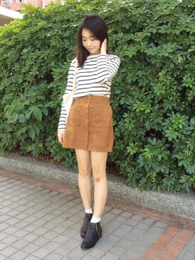 「REENA（-）のアイテム」を使った、顏維伶さん（レディース・158cm）の秋コーディネート