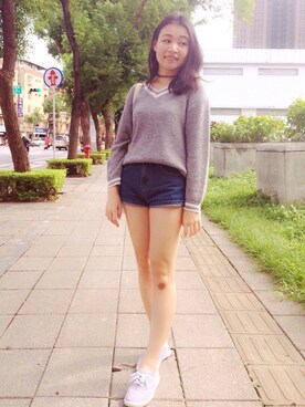 顏維伶さんのコーディネート