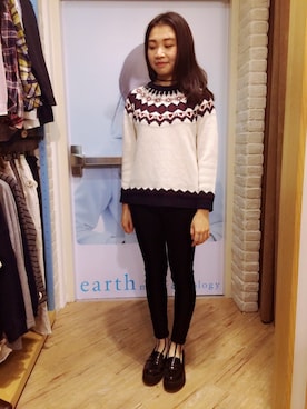 顏維伶さんのコーディネート