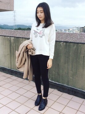 顏維伶さんのコーディネート