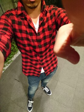 「ZARA（ザラ）のアイテム（デニムパンツ、ブルー系）」を使った、🍓ひ🍓ろ🍓し🍓さん（メンズ・183cm）の秋コーディネート