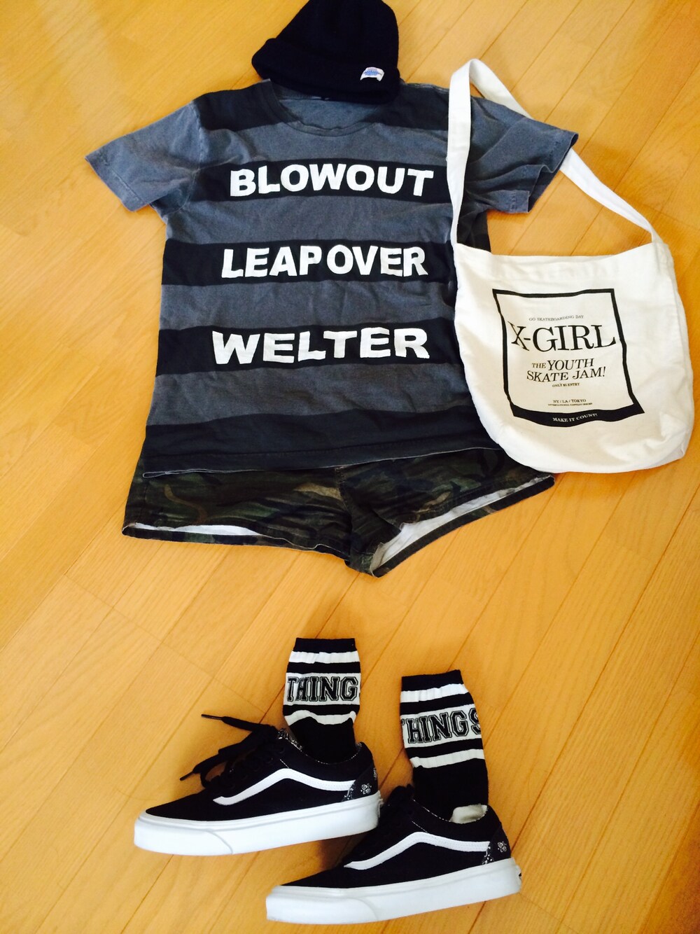 「Candy Stripper、VANS、x-girl、WC」｜「Candy StripperのBLOWOUT BORDER TEE（Tシャツ/カットソー、グレー系）」を使った、おたえさん（レディース・153cm）の夏コーディネートの1枚目の写真