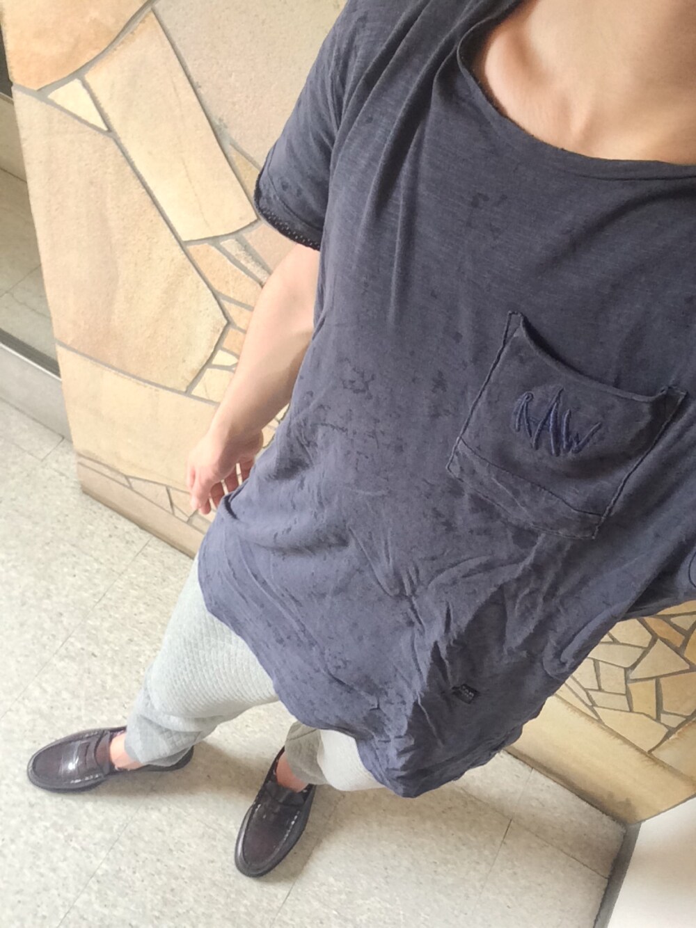 「夏、ローファー、ナノユニバース、リブパンツ、ティーシャツ、腕時計、Klasse14」｜「G-STAR RAWのNUELIK SLUB R T S/S/ BRENNER JERSEY OD（Tシャツ/カットソー、ブルー系）」を使った、ゆーさん（メンズ・170cm）の夏コーディネートの1枚目の写真