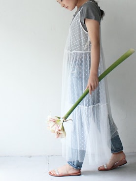 「NOIR（ノワール）のアイテム」を使った、Malle chambre de charmeさん（レディース・155cm）の春コーディネート