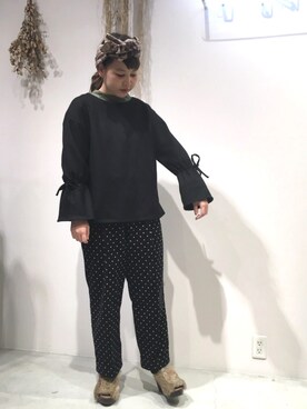 「chambre de charme（シャンブルドゥシャーム）のアイテム（パンツ）」を使った、Malle chambre de charmeさん（レディース・160cm）の秋コーディネート