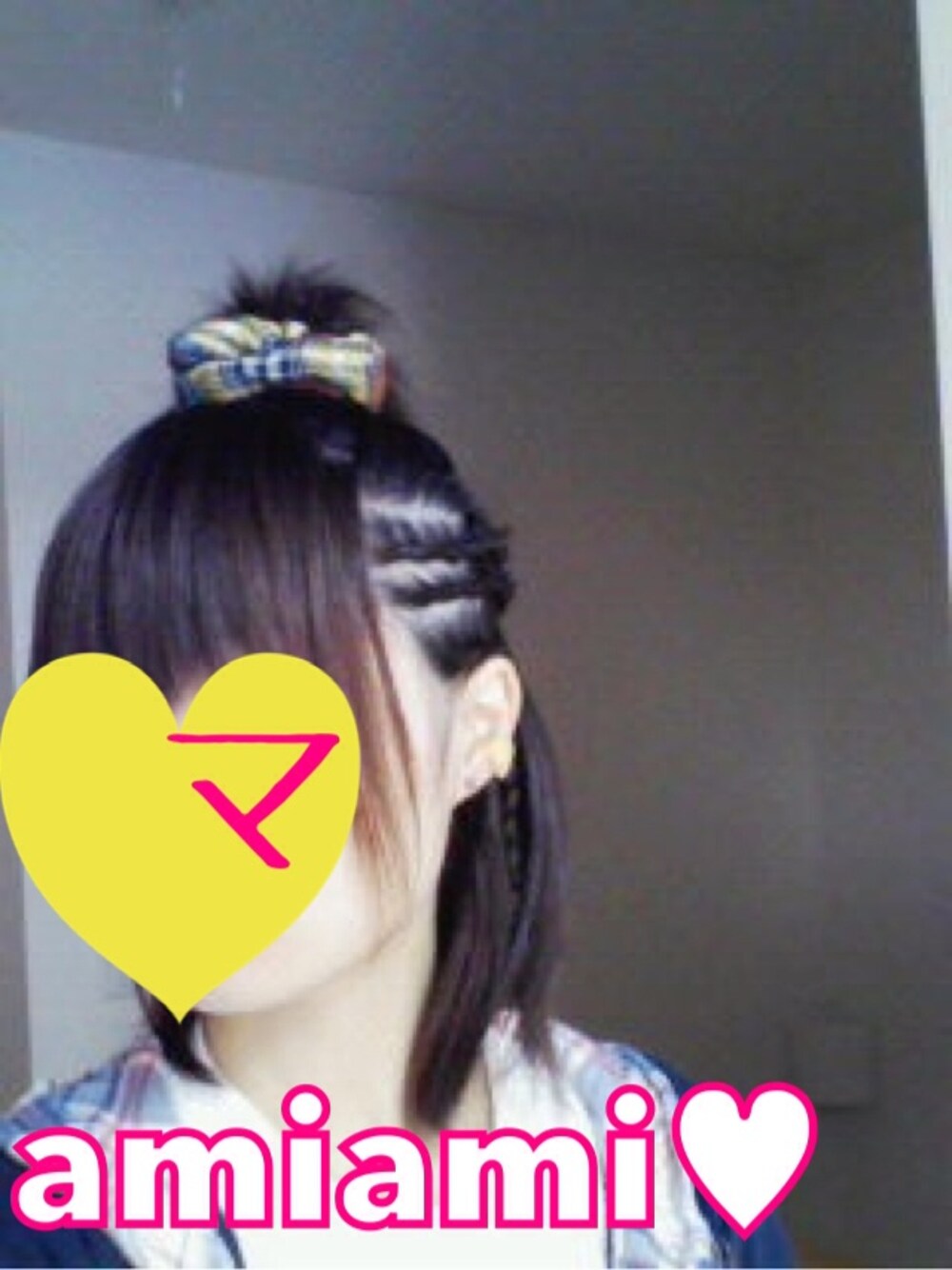 「ボーイッシュ、パーカー、手作り、ハンドメイド、ヘアアレンジ、シュシュ、ヘアアクセ、編み込みヘア、髪型、ハーフアップ」｜「自作のシュシュ（シュシュ、ブルー系）」を使った、マイクルさん（レディース・166cm）の夏コーディネートの1枚目の写真