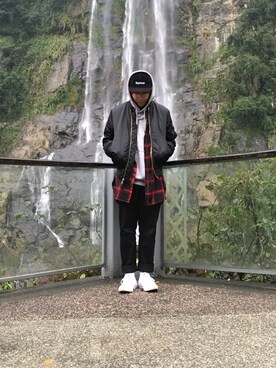 「烏來」｜Eddie Kaoさん（メンズ・170cm）の冬コーディネート