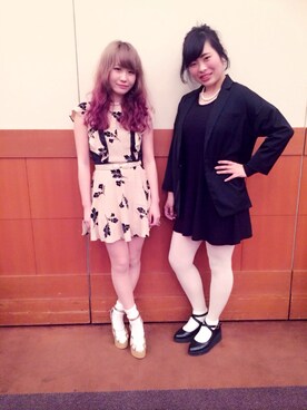 「SNIDEL（スナイデル）のフロッキーフラワーフリルワンピース（ワンピース、ベージュ系）」を使った、sa__yaさん（レディース・152cm）の春コーディネート