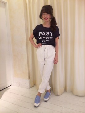 「NICE CLAUP（ナイスクラップ）のハイウェストパンツ（その他パンツ、ホワイト系）」を使った、sa__yaさん（レディース・152cm）の春コーディネート