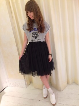 「NICE CLAUP（ナイスクラップ）のトラちゃんトップス（Tシャツ/カットソー、グレー系）」を使った、sa__yaさん（レディース・152cm）の春コーディネート