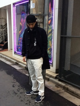 「adidas originals」｜「アイテム（ジャケット/アウター）」を使った、HeatherGreyWallSTAFFさん（メンズ・178cm）の冬コーディネート