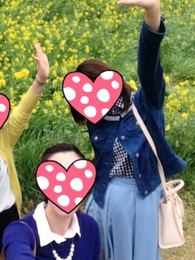 「ブルー x ホワイト」｜「アイテム（その他シューズ）」を使った、まっこさん（レディース・177cm）の春コーディネート