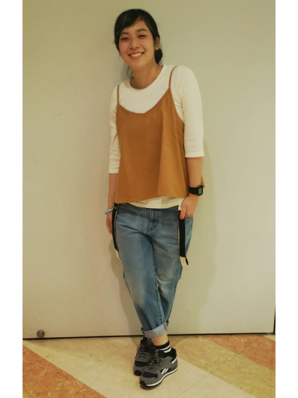 「SPORTS MIX、summer、casual、179/WG、camel、autumn、リブT」｜「179/WGのサスペンダー付テーパードパンツ（デニムパンツ、その他）」を使った、mocoさん（レディース・160cm）の夏コーディネートの1枚目の写真