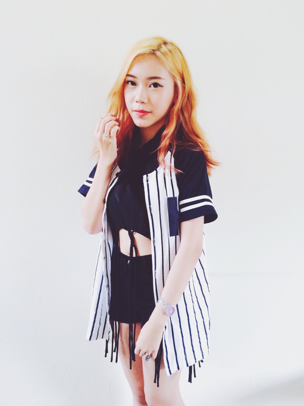 「tassel、school、schoolday、Singapore、ootd、lookbook、schoolgirl、blonde hair」｜「Femmexのアイテム（その他トップス、ブラック系）」を使った、coco☁さん（レディース・154cm）の秋コーディネートの1枚目の写真