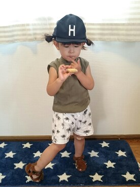 「petit main（プティマイン）のアイテム（シューズ）」を使った、hinacoccoさん（キッズ・80cm）の夏コーディネート