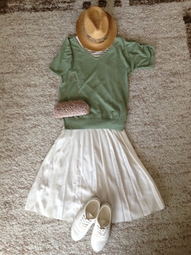 「JEANASIS（ジーナシス）の(JEANASIS)シフォンプリーツミディスカート/545087（スカート、ホワイト系）」を使った、なあはな1125さん（レディース・156cm）の春コーディネート