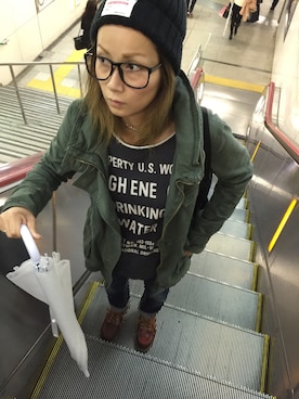 「NEEDLE WORK（ニードルワーク）のアイテム（トップス）」を使った、peace5さん（レディース・157cm）の冬コーディネート