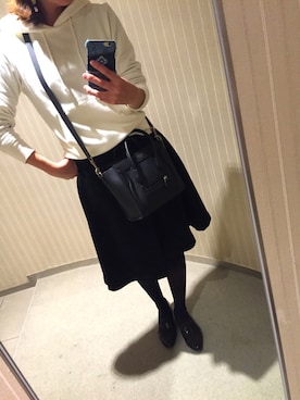 「CELINE」｜「アイテム（ニットキャップ/ビーニー）」を使った、kaaae.さん（レディース・163cm）の秋コーディネート