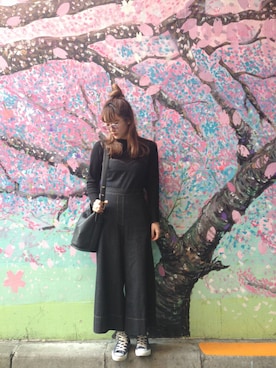 「カラーレンズ」｜「アイテム（オールインワン・サロペット）」を使った、karen suzukiさん（レディース・165cm）の春コーディネート