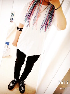 「アイテム（バングル/リストバンド）」を使った、カジさん（レディース・157cm・20代）の夏コーディネート
