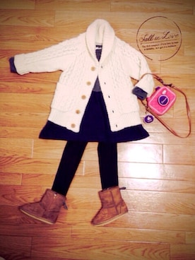 「MAJESTIC LEGON（マジェスティックレゴン）のアイテム」を使った、mz.さん（キッズ・100cm）の冬コーディネート