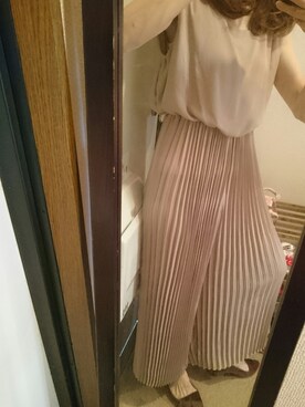「アイテム（つなぎ/オールインワン、ベージュ系）」を使った、mz.さん（レディース・157cm）の夏コーディネート
