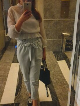 「bye bye（バイバイ）のアイテム（パンツ）」を使った、keitalingさん（レディース・167cm）の春コーディネート