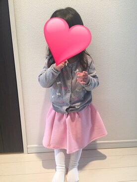「H&M（エイチ・アンド・エム）のアイテム（カーディガン/ボレロ）」を使った、mimikoさん（キッズ・90cm）の春コーディネート