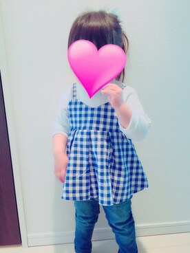 「アイテム（ヘアアクセサリー、ブルー系）」を使った、mimikoさん（キッズ・90cm）の春コーディネート