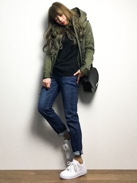 「TATRAS（タトラス）のアイテム（モッズコート）」を使った、馬詰麿帆さん（レディース・157cm）の冬コーディネート