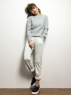 馬詰麿帆さん（レディース・157cm）の春コーディネート