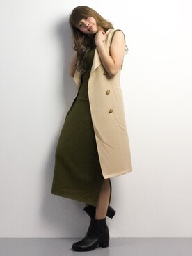 「RAY CASSIN（レイカズン）のアイテム（トレンチコート）」を使った、馬詰麿帆さん（レディース・157cm）の春コーディネート